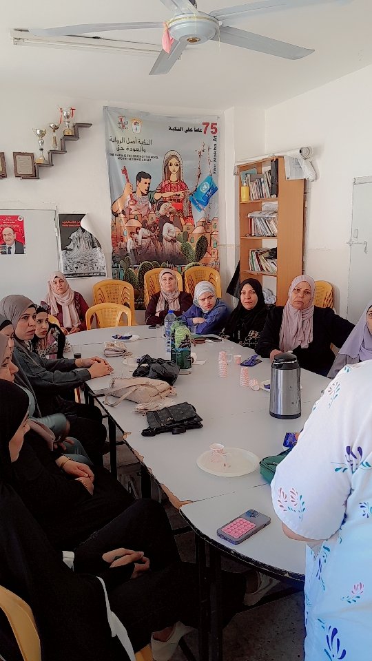 لقاء صحي حول الأمراض المزمنه والضغط والسكري. جمعية النجدة اريحا