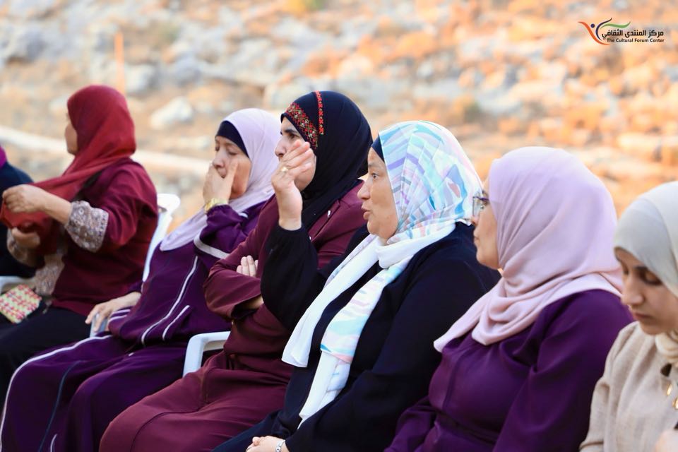 مركز المنتدى الثقافي - مسار ثقافي ودعم نفسي للنساء ضمن مبادرة “لِمّة أمل” في قريه بيت دقو